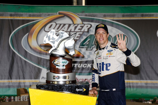 7-9 July, 2016, Sparta, Kentucky USA
Brad Keselowski celebrates in victory lane
©2016, Russell LaBounty
LAT Photo USA 7-9 July, 2016, Sparta, Kentucky USA
Brad Keselowski celebrates in victory lane
©2016, Russell LaBounty
LAT Photo USA