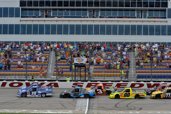 7-8 September, 2013, Newton, Iowa USA
Ross Chastain, James Buescher, Johnny Sauter, Ty Dillon, Matt Crafton, German Quiroga Jr, Darrell Wallace Jr cross the finish line for the final restart
©2013, Scott R LePage
LAT Photo USA 7-8 September, 2013, Newton, Iowa USA
Ross Chastain, James Buescher, Johnny Sauter, Ty Dillon, Matt Crafton, German Quiroga Jr, Darrell Wallace Jr cross the finish line for the final restart
©2013, Scott R LePage
LAT Photo USA