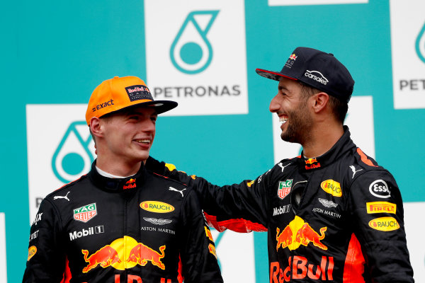 Sepang International Circuit, Sepang, Malaysia.
Sunday 1 October 2017.
Max Verstappen, Red Bull, 1st Position, and Daniel Ricciardo, Red Bull Racing, 3rd Position, on the podium.
World Copyright: Glenn Dunbar/LAT Images
ref: Digital Image _X4I4007 Sepang International Circuit, Sepang, Malaysia.
Sunday 1 October 2017.
Max Verstappen, Red Bull, 1st Position, and Daniel Ricciardo, Red Bull Racing, 3rd Position, on the podium.
World Copyright: Glenn Dunbar/LAT Images
ref: Digital Image _X4I4007