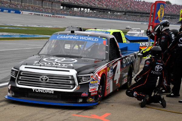 NASCAR Camping World Truck Series
Fred's 250
Talladega Superspeedway
Talladega, AL USA
Saturday 14 October 2017
Christopher Bell, Toyota Toyota Tundra
World Copyright: Rusty Jarrett
LAT Images NASCAR Camping World Truck Series
Fred's 250
Talladega Superspeedway
Talladega, AL USA
Saturday 14 October 2017
Christopher Bell, Toyota Toyota Tundra
World Copyright: Rusty Jarrett
LAT Images