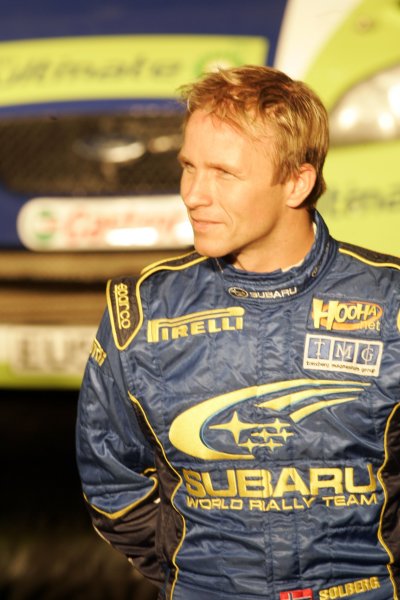 2006 World Rally Championship.
Round 16. Wales Rally GB. 1st - 3rd December 2006.
Petter Solberg, Impreza WRC 2006 stands in front of Marcus Gronholm's Ford Focus RS WRC 2006. Portrait.
World Copyright: Alastair Staley/LAT Photographic.
ref: Digital Image _F6E8232

