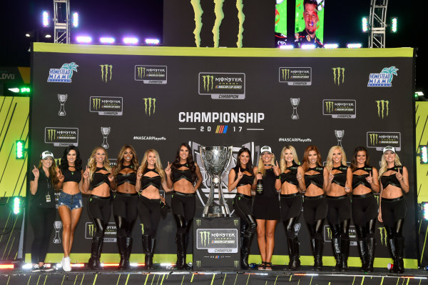 Monster Energy NASCAR Cup Series
Ford EcoBoost 400
Homestead-Miami Speedway, Homestead, FL USA
Sunday 19 November 2017
Martin Truex Jr, Furniture Row Racing, Bass Pro Shops / Tracker Boats Toyota Camry celebrates winning the 2017 Monster Energy Cup Series Championship
World Copyright: Nigel Kinrade
LAT Images Monster Energy NASCAR Cup Series
Ford EcoBoost 400
Homestead-Miami Speedway, Homestead, FL USA
Sunday 19 November 2017
Martin Truex Jr, Furniture Row Racing, Bass Pro Shops / Tracker Boats Toyota Camry celebrates winning the 2017 Monster Energy Cup Series Championship
World Copyright: Nigel Kinrade
LAT Images