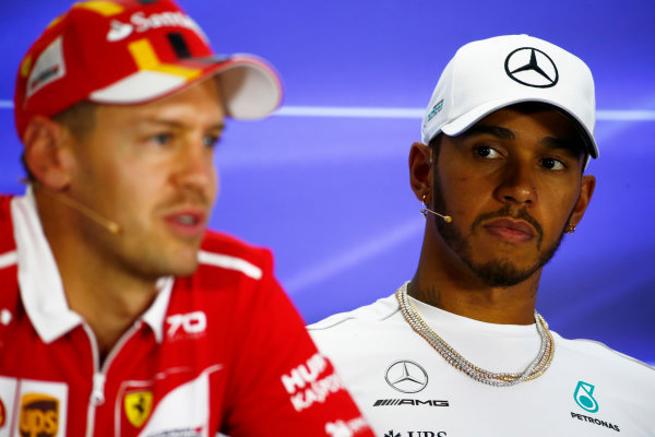 Yas Marina Circuit, Abu Dhabi, United Arab Emirates.
Thursday 23 November 2017.
Lewis Hamilton, Mercedes AMG, and Sebastian Vettel, Ferrari, in the press conference.
World Copyright: Andy Hone/LAT Images 
ref: Digital Image _ONY9682