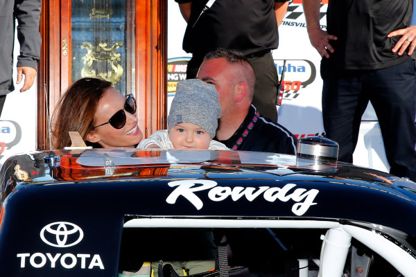 1-2 April, 2016, Martinsville, Virginia USA
Samantha Busch and son Brextion
?2016, Russell LaBounty
LAT Photo USA
1-2 April, 2016, Martinsville, Virginia USA
Samantha Busch and son Brextion
?2016, Russell LaBounty
LAT Photo USA
