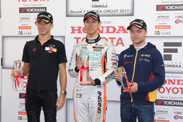 2017 Japanese Super Formula.
Suzuka, Japan. 21st - 22nd October 2017. Rd 7. Cancelled race due to Typhoon.
2017 Driver?s Champion Hiroaki Ishiura ( #2 P.MU/CERUMO ? INGING SF14 ) 2nd position Pierre Gasly ( #15 TEAM MUGEN SF14 ) 3rd position Felix Rosenqvist ( #7 SUNOCO TEAM LEMANS SF14 ) portrait
World Copyright: Yasushi Ishihara / LAT Images.
Ref: 2017_SF_Rd7_029 2017 Japanese Super Formula.
Suzuka, Japan. 21st - 22nd October 2017. Rd 7. Cancelled race due to Typhoon.
2017 Driver?s Champion Hiroaki Ishiura ( #2 P.MU/CERUMO ? INGING SF14 ) 2nd position Pierre Gasly ( #15 TEAM MUGEN SF14 ) 3rd position Felix Rosenqvist ( #7 SUNOCO TEAM LEMANS SF14 ) portrait
World Copyright: Yasushi Ishihara / LAT Images.
Ref: 2017_SF_Rd7_029