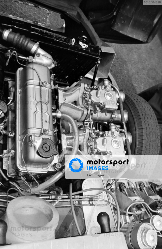 engine-detail-24-hours-of-le-mans-motorsport-images