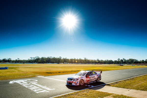 2017 Supercars Championship Round 8. 
Ipswich SuperSprint, Queensland Raceway, Queensland, Australia.
Friday 28th July to Sunday 30th July 2017.
James Moffat, Garry Rogers Motorsport. 
World Copyright: Daniel Kalisz/ LAT Images
Ref: Digital Image 280717_VASCR8_DKIMG_7769.jpg