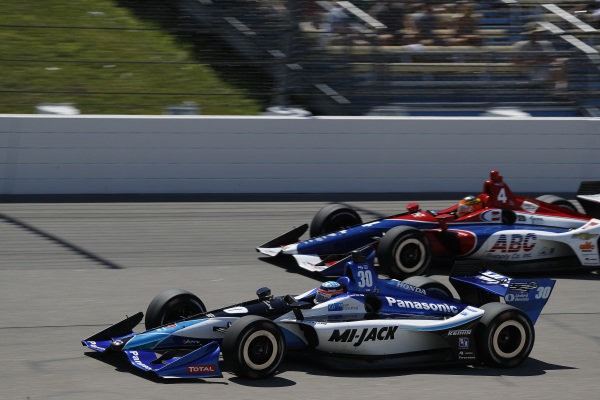 Takuma Sato, Rahal Letterman Lanigan Racing Honda, Matheus Leist, A.J. Foyt Enterprises Chevrolet