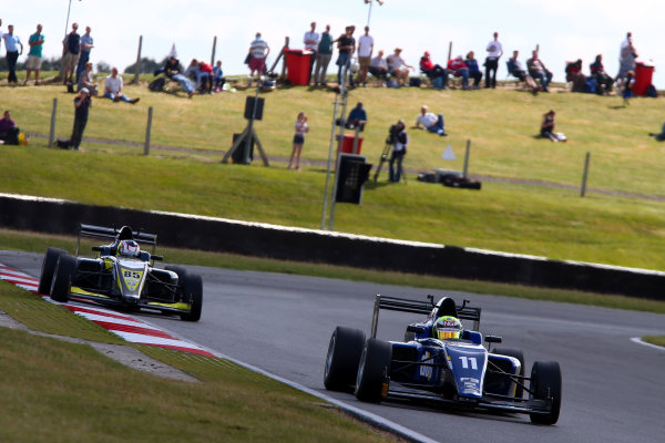 2016 BRDC F3 Championship,
Snetterton, Norfolk. 6th - 7th August 2016.
Ricky Collard (GBR) Carlin BRDC F3.
World Copyright: Ebrey / LAT Photographic. 2016 BRDC F3 Championship,
Snetterton, Norfolk. 6th - 7th August 2016.
Ricky Collard (GBR) Carlin BRDC F3.
World Copyright: Ebrey / LAT Photographic.