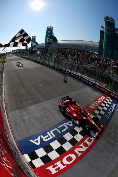 14 July, 2013, Toronto, Ontario, Canada
Scott Dixon takes the checkered flag and second win of the weekend
© 2013, Michael L. Levitt
LAT Photo USA. 14 July, 2013, Toronto, Ontario, Canada
Scott Dixon takes the checkered flag and second win of the weekend
© 2013, Michael L. Levitt
LAT Photo USA.