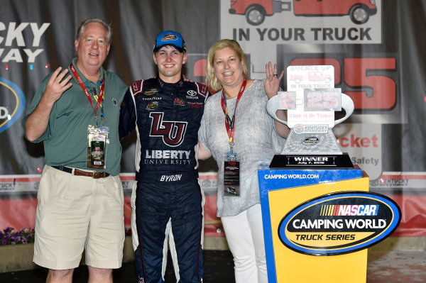 6-7 July, 2016, Sparta, Kentucky USA
William Byron celebrates his win in Victory Lane
?2016, Nigel Kinrade
LAT Photo USA 6-7 July, 2016, Sparta, Kentucky USA
William Byron celebrates his win in Victory Lane
?2016, Nigel Kinrade
LAT Photo USA
