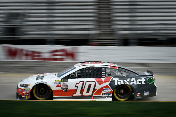 2017 Monster Energy NASCAR Cup Series
STP 500
Martinsville Speedway, Martinsville, VA USA
Friday 31 March 2017
Danica Patrick
World Copyright: Scott R LePage/LAT Images
ref: Digital Image lepage-170331-mv-0076