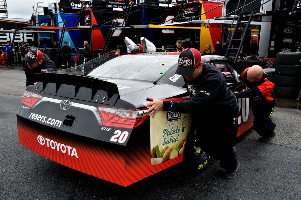 NASCAR Xfinity Series
Sparks Energy 300
Talladega Superspeedway, Talladega, AL USA
Friday 5 May 2017
Erik Jones, Reser's American Classic Toyota Camry crew.
World Copyright: Rusty Jarrett
LAT Images
ref: Digital Image 17TAL1rj_1152