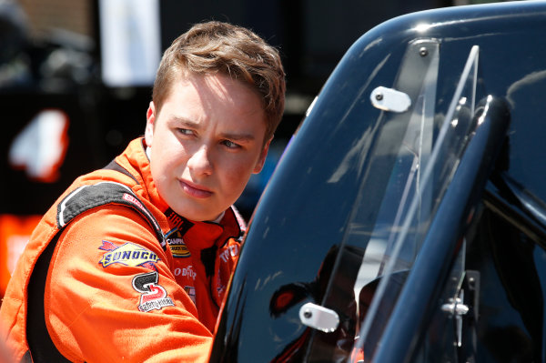 NASCAR Camping World Truck Series
Bar Harbor 200
Dover International Speedway, Dover, DE USA
Thursday 1 June 2017
Christopher Bell, JBL Toyota Tundra
World Copyright: Matthew T. Thacker
LAT Images
ref: Digital Image 17DOV1mt1003 NASCAR Camping World Truck Series
Bar Harbor 200
Dover International Speedway, Dover, DE USA
Thursday 1 June 2017
Christopher Bell, JBL Toyota Tundra
World Copyright: Matthew T. Thacker
LAT Images
ref: Digital Image 17DOV1mt1003