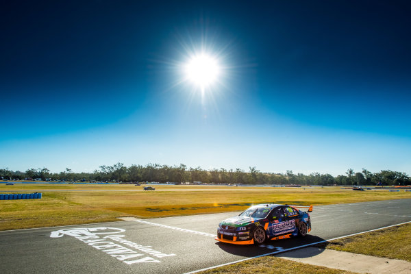 2017 Supercars Championship Round 8.
Ipswich SuperSprint, Queensland Raceway, Queensland, Australia.
Friday 28th July to Sunday 30th July 2017.
Alex Rullo, Lucas Dumbrell Motorsport Holden.
World Copyright: Daniel Kalisz/ LAT Images
Ref: Digital Image 280717_VASCR8_DKIMG_7901.jpg 2017 Supercars Championship Round 8.
Ipswich SuperSprint, Queensland Raceway, Queensland, Australia.
Friday 28th July to Sunday 30th July 2017.
Alex Rullo, Lucas Dumbrell Motorsport Holden.
World Copyright: Daniel Kalisz/ LAT Images
Ref: Digital Image 280717_VASCR8_DKIMG_7901.jpg