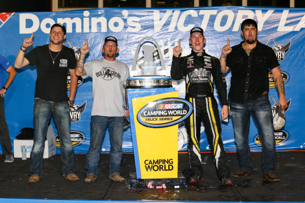 NASCAR Camping World Truck Series
Drivin’ For Linemen 200
Gateway Motorsports Park, Madison, IL USA
Saturday 17 June 2017
John Hunter Nemechek, Chevrolet Silverado Victory Lane
World Copyright: Barry Cantrell
LAT Images NASCAR Camping World Truck Series
Drivin’ For Linemen 200
Gateway Motorsports Park, Madison, IL USA
Saturday 17 June 2017
John Hunter Nemechek, Chevrolet Silverado Victory Lane
World Copyright: Barry Cantrell
LAT Images