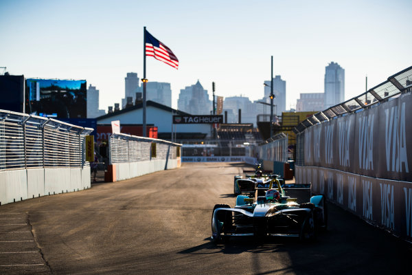 2016/2017 FIA Formula E Championship.
Round 10 - New York City ePrix, Brooklyn, New York, USA.
Sunday 16 July 2017.
Nelson Piquet (BRA), NextEV NIO, Spark-NEXTEV, NEXTEV TCR Formula 002.
Photo: Sam Bloxham/LAT/Formula E
ref: Digital Image _J6I4153