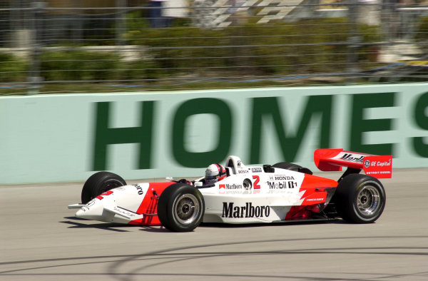 2000 CART Miami G
P. Homestead-Miami Speedway
Miami, Florida, USA, 26 March, 2000
Gil de Ferran (Marlboro Team Penske Reynard-Honda) qualified on pole.
-2000, Michael L. Levitt, USA
LAT PHOTOGRAPHIC
2000 CART Miami G
P. Homestead-Miami Speedway
Miami, Florida, USA, 26 March, 2000
Gil de Ferran (Marlboro Team Penske Reynard-Honda) qualified on pole.
-2000, Michael L. Levitt, USA
LAT PHOTOGRAPHIC