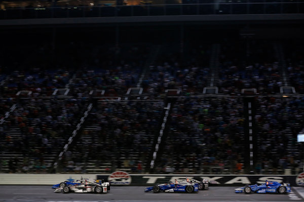 Verizon IndyCar Series
Rainguard Water Sealers 600
Texas Motor Speedway, Ft. Worth, TX USA
Saturday 10 June 2017
Will Power, Team Penske Team Penske Chevrolet, /Scott Dixon, Chip Ganassi Racing Teams Honda
World Copyright: Phillip Abbott
LAT Images
ref: Digital Image abbott_texasIC_0617_5033