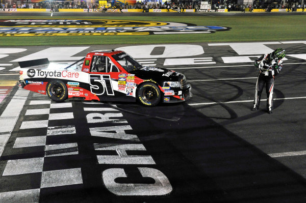 16-17 May, 2013, Concord, North Carolina USA
Kyle Busch celebrates his win with a burnout
©2013, Nigel Kinrade
LAT Photo USA 16-17 May, 2013, Concord, North Carolina USA
Kyle Busch celebrates his win with a burnout
©2013, Nigel Kinrade
LAT Photo USA