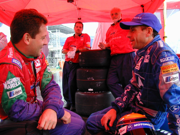 1999 CART Rio 200. May 15, 1999, Rio de Janeiro, Brazil
Mauricio Gugelmin shares some tips with fellow Brazilian, Roberto Moreno. Moreno is sitting in for the injured Mark Blundell in the Pac West Mercedes reynard.
-1999, Michael L. Levitt, USA.
LAT Photographic digital photo 1999 CART Rio 200. May 15, 1999, Rio de Janeiro, Brazil
Mauricio Gugelmin shares some tips with fellow Brazilian, Roberto Moreno. Moreno is sitting in for the injured Mark Blundell in the Pac West Mercedes reynard.
-1999, Michael L. Levitt, USA.
LAT Photographic digital photo