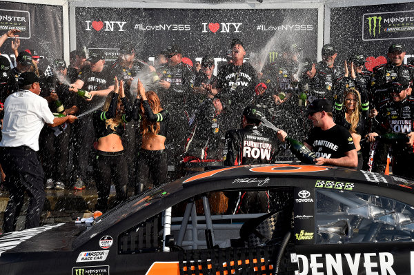 Monster Energy NASCAR Cup Series
I LOVE NEW YORK 355 at The Glen
Watkins Glen International, Watkins Glen, NY USA
Sunday 6 August 2017
Martin Truex Jr, Furniture Row Racing, Furniture Row/Denver Mattress Toyota Camry wins
World Copyright: Rusty Jarrett
LAT Images Monster Energy NASCAR Cup Series
I LOVE NEW YORK 355 at The Glen
Watkins Glen International, Watkins Glen, NY USA
Sunday 6 August 2017
Martin Truex Jr, Furniture Row Racing, Furniture Row/Denver Mattress Toyota Camry wins
World Copyright: Rusty Jarrett
LAT Images