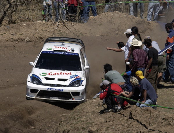 Rally winner Markko Martin (EST) / Michael Park (GBR) Ford Focus RS WRC 03.
World Rally Championship, Rd3, Rally Mexico, Leon, Mexico. Day Three. 14 March 2004.
DIGITAL IMAGE