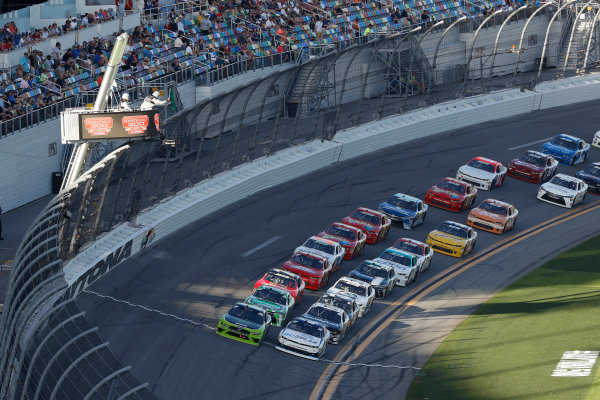 NASCAR Xfinity Series
PowerShares QQQ 300
Daytona International Speedway, Daytona Beach, FL USA
Saturday 17 February 2018
Joey Logano, Team Penske, Fitzgerald Glider Kits Ford Mustang, Kyle Larson, Chip Ganassi Racing, DC Solar Chevrolet Camaro, restart
World Copyright: Michael L. Levitt
LAT Images NASCAR Xfinity Series
PowerShares QQQ 300
Daytona International Speedway, Daytona Beach, FL USA
Saturday 17 February 2018
Joey Logano, Team Penske, Fitzgerald Glider Kits Ford Mustang, Kyle Larson, Chip Ganassi Racing, DC Solar Chevrolet Camaro, restart
World Copyright: Michael L. Levitt
LAT Images
