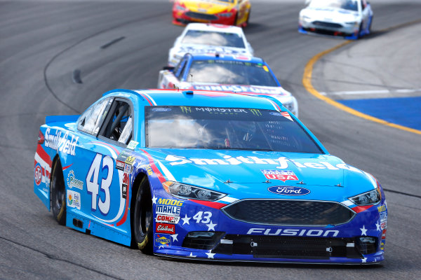 Monster Energy NASCAR Cup Series
Toyota Owners 400
Richmond International Raceway, Richmond, VA USA
Sunday 30 April 2017
Aric Almirola, Richard Petty Motorsports, Smithfield Ford Fusion
World Copyright: Russell LaBounty
LAT Images
ref: Digital Image 17RIC1Jrl_5667