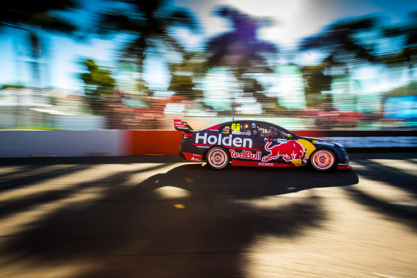 2017 Supercars Championship Round 7. 
Townsville 400, Reid Park, Townsville, Queensland, Australia.
Friday 7th July to Sunday 9th July 2017.
Jamie Whincup drives the #88 Red Bull Holden Racing Team Holden Commodore VF.
World Copyright: Daniel Kalisz/ LAT Images
Ref: Digital Image 070717_VASCR7_DKIMG_2091.jpg