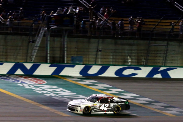 NASCAR XFINITY Series
VisitMyrtleBeach.com 300
Kentucky Speedway
Sparta, KY USA
Saturday 23 September 2017
Tyler Reddick, BBR/Jason Aldean Chevrolet Camaro drives under the checkered flag to win
World Copyright: Russell LaBounty
LAT Images NASCAR XFINITY Series
VisitMyrtleBeach.com 300
Kentucky Speedway
Sparta, KY USA
Saturday 23 September 2017
Tyler Reddick, BBR/Jason Aldean Chevrolet Camaro drives under the checkered flag to win
World Copyright: Russell LaBounty
LAT Images