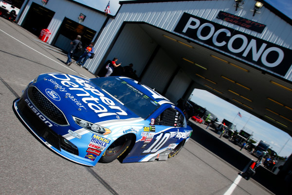 Monster Energy NASCAR Cup Series
AXALTA presents the Pocono 400
Pocono Raceway, Long Pond, PA USA
Friday 9 June 2017
Danica Patrick, Stewart-Haas Racing, Aspen Dental Ford Fusion
World Copyright: Lesley Ann Miller
LAT Images
ref: Digital Image lam_170609POC10306