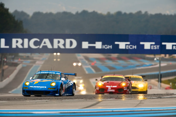 Paul Ricard, France. 9th - 11th April 2010.
Marc Lieb / Richard Lietz, (Team Felbermayr Proton, Porsche 997 GT3 RSR) leads Giancarlo Fisichella / Toni Vilander / Jean Alesi, (AF Corse, Ferrari 430 GT).
Action
World Copyright: Drew Gibson/LAT Photographic.
Digital Image _Y2Z9367 Paul Ricard, France. 9th - 11th April 2010.
Marc Lieb / Richard Lietz, (Team Felbermayr Proton, Porsche 997 GT3 RSR) leads Giancarlo Fisichella / Toni Vilander / Jean Alesi, (AF Corse, Ferrari 430 GT).
Action
World Copyright: Drew Gibson/LAT Photographic.
Digital Image _Y2Z9367