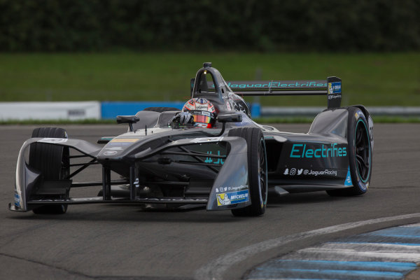 FIA Formula E Second Pre-Season Testing Event.
Donington Park Racecourse,
Derby, United Kingdom.
Mitch Evans, Panasonic Jaguar Racing, Spark-Jaguar.
Photo: Alastair Staley / LAT
ref: Digital Image 580A6448



