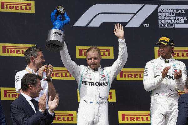 Valtteri Bottas, Mercedes AMG F1, 2nd position, with his trophy