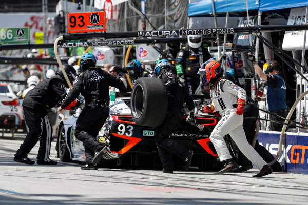 2017 IMSA WeatherTech SportsCar Championship
BUBBA burger Sports Car Grand Prix at Long Beach
Streets of Long Beach, CA USA
Saturday 8 April 2017
93, Acura, Acura NSX, GTD, Andy Lally, Katherine Legge, pit stop
World Copyright: Michael L. Levitt
LAT Images
ref: Digital Image levitt-0417-lbgp_08153