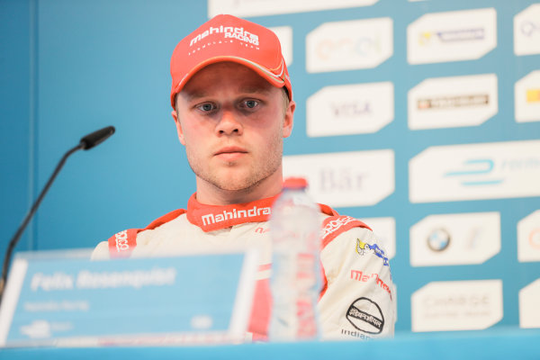 2016/2017 FIA Formula E Championship.
Round 8 - Berlin ePrix, Tempelhof Airport, Berlin, Germany.
Sunday 11 June 2017.
Felix Rosenqvist (SWE), Mahindra Racing, Spark-Mahindra, Mahindra M3ELECTRO, in the press conference.
Photo: Zak Mauger/LAT/Formula E
ref: Digital Image _56I5905