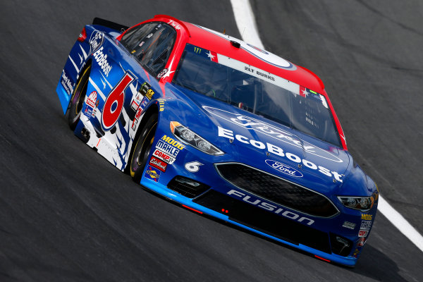 Monster Energy NASCAR Cup Series
Coca-Cola 600
Charlotte Motor Speedway, Concord, NC USA
Thursday 25 May 2017
Trevor Bayne, Roush Fenway Racing, Ford EcoBoost Ford Fusion
World Copyright: Lesley Ann Miller
LAT Images Monster Energy NASCAR Cup Series
Coca-Cola 600
Charlotte Motor Speedway, Concord, NC USA
Thursday 25 May 2017
Trevor Bayne, Roush Fenway Racing, Ford EcoBoost Ford Fusion
World Copyright: Lesley Ann Miller
LAT Images