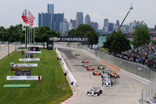 1-2 June, 2012, Detroit, Michigan, USA
Oliver Webb leads the field at the start
(c)2012, Camden Thrasher
LAT Photo USA 1-2 June, 2012, Detroit, Michigan, USA
Oliver Webb leads the field at the start
(c)2012, Camden Thrasher
LAT Photo USA