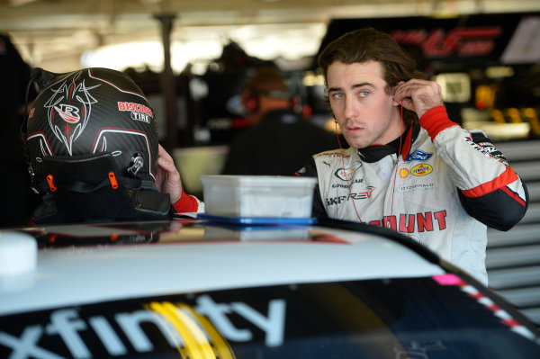 NASCAR XFINITY Series
O?Reilly Auto Parts 300
Texas Motor Speedway
Fort Worth, TX USA
Friday 3 November 2017
Ryan Blaney, Discount Tire Ford Mustang
World Copyright: John K Harrelson
LAT Images NASCAR XFINITY Series
O?Reilly Auto Parts 300
Texas Motor Speedway
Fort Worth, TX USA
Friday 3 November 2017
Ryan Blaney, Discount Tire Ford Mustang
World Copyright: John K Harrelson
LAT Images