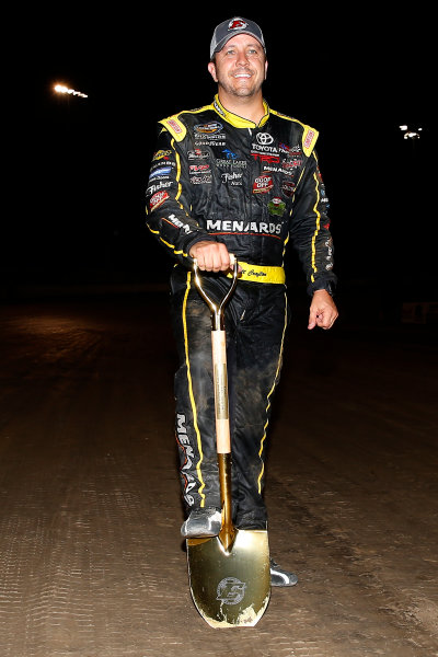 NASCAR Camping World Truck Series
Eldora Dirt Derby
Eldora Speedway, Rossburg, OH USA
Wednesday 19 July 2017
Matt Crafton, Ideal Door / Menards Toyota Tundra celebrates in victory lane
World Copyright: Russell LaBounty
LAT Images NASCAR Camping World Truck Series
Eldora Dirt Derby
Eldora Speedway, Rossburg, OH USA
Wednesday 19 July 2017
Matt Crafton, Ideal Door / Menards Toyota Tundra celebrates in victory lane
World Copyright: Russell LaBounty
LAT Images