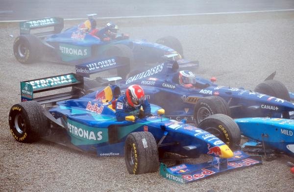 Alexander Wurz (AUT) Benetton Playlife B198 has a big crash at the first corner rolling his car.
Formula One World Championship, Canadian Grand Prix, Montreal, Canada, 7 June 1998.